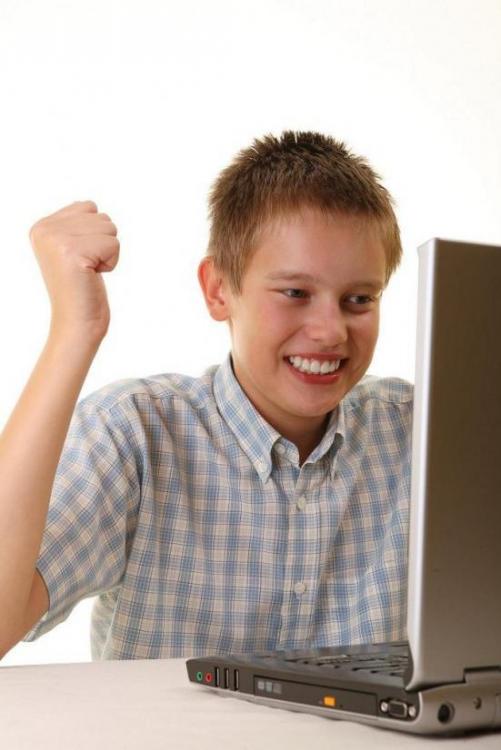 first-day-on-the-internet-kid.thumb.jpg.