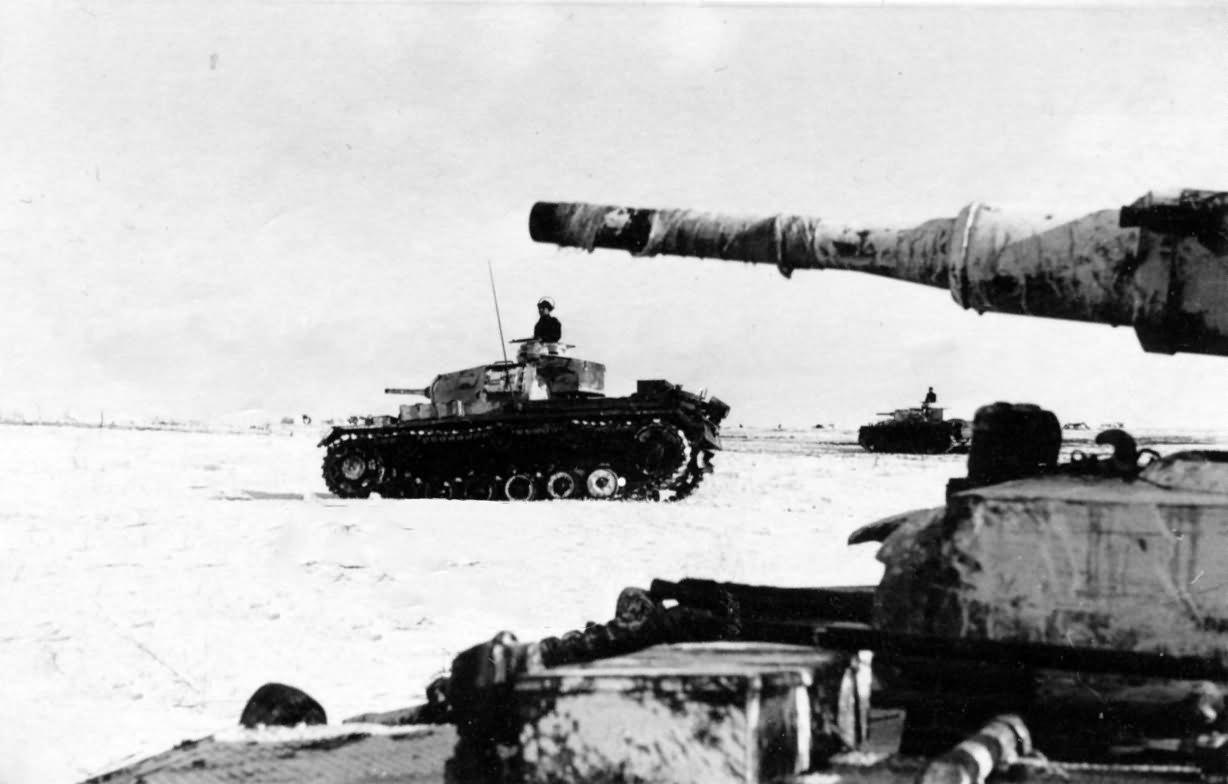 Panzer_III_Winter_Ostfront.jpg.61193823ab33cb3ef9738572ab8142c7.jpg